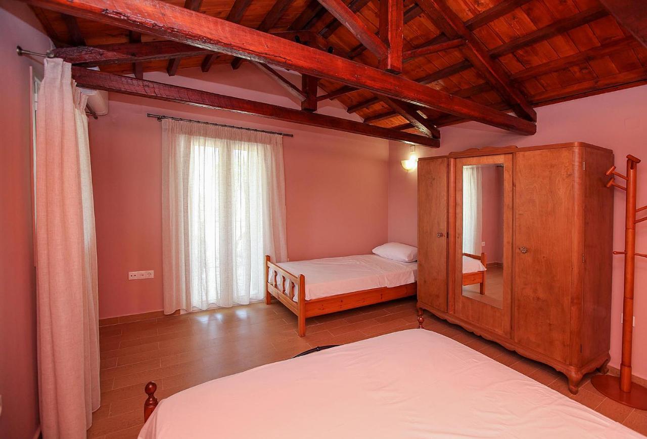 Traditional Guesthouse Asimakis Anifion エクステリア 写真