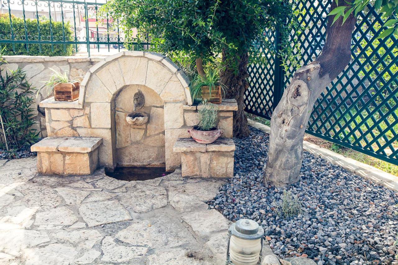 Traditional Guesthouse Asimakis Anifion エクステリア 写真