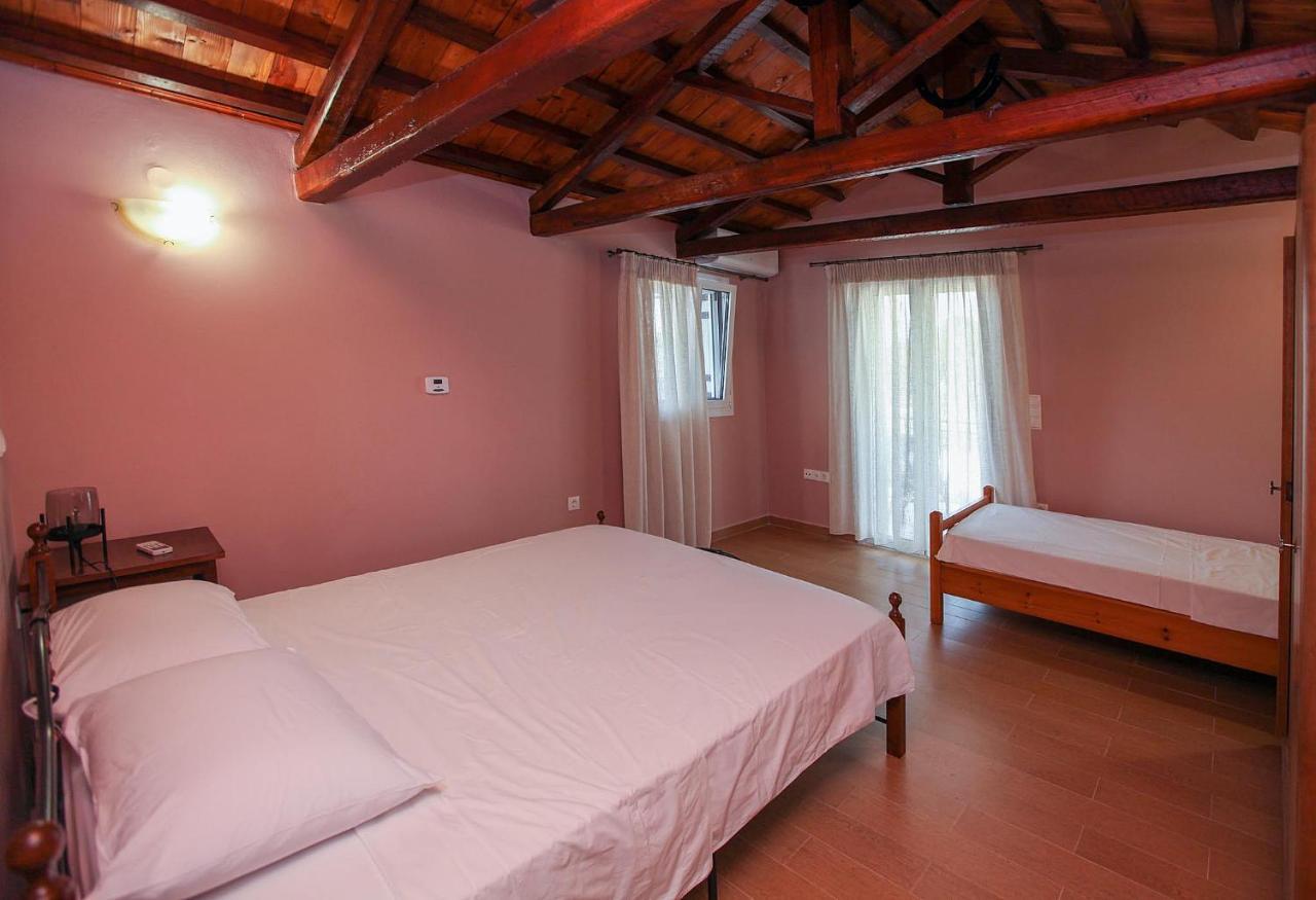 Traditional Guesthouse Asimakis Anifion エクステリア 写真